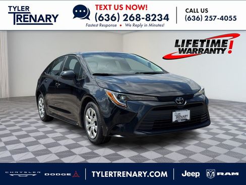 Used 2024 Toyota Corolla LE FWD image 1