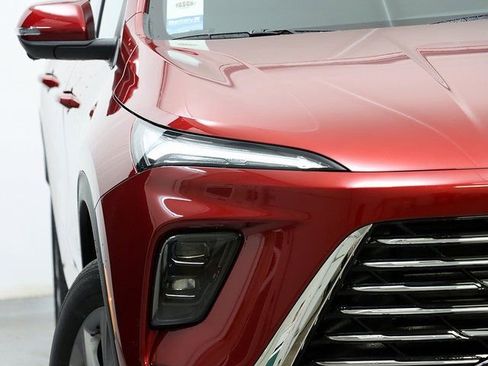 New 2026 Buick Enclave Preferred w/ LPO, Floor Liner Package AWD/4WD image 4