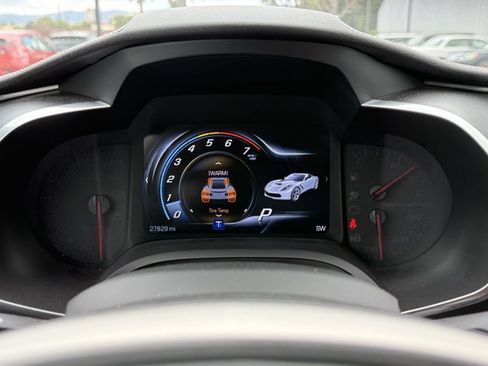 Used 2017 Chevrolet Corvette Stingray Coupe w/ 1LT RWD image 5