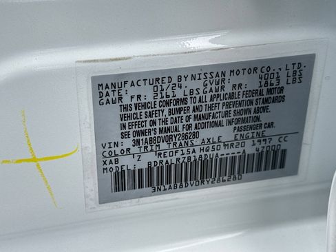 Used 2024 Nissan Sentra SR w/ Lighting Package FWD image 30