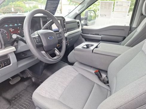 Certified 2025 Ford F350 XLT AWD/4WD image 13