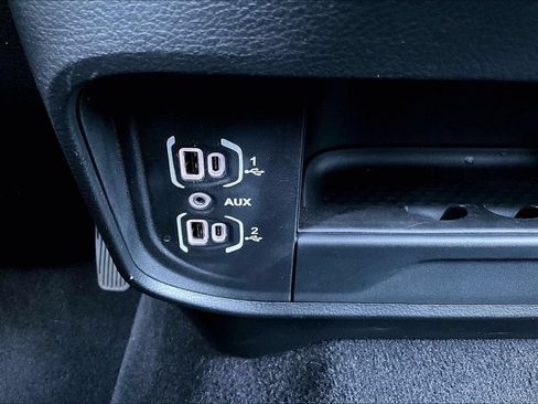 Certified 2026 RAM 2500 Big Horn AWD/4WD image 12
