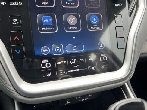 Used 2022 Subaru Legacy Premium image 31