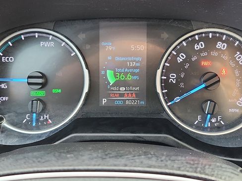 Used 2021 Toyota RAV4 XLE image 15