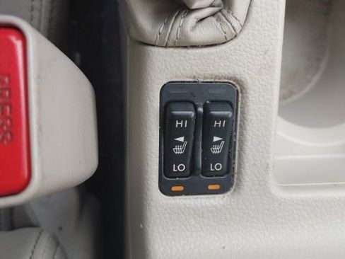 Used 2014 Subaru Impreza 2.0i Sport Premium image 24