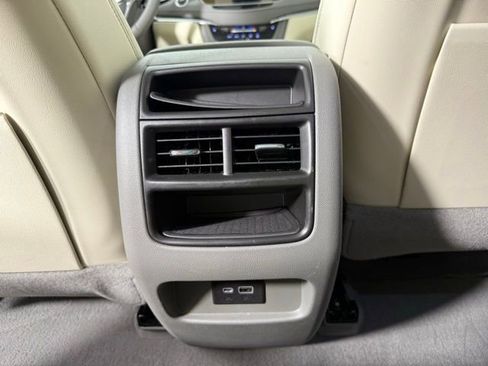 Used 2022 Cadillac XT5 Premium Luxury w/ LPO, Floor Liner Package image 29