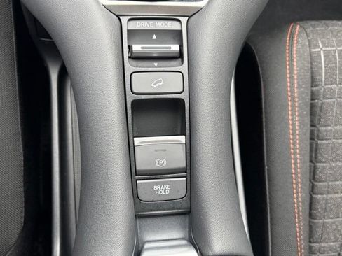 Certified 2024 Honda HR-V Sport image 24