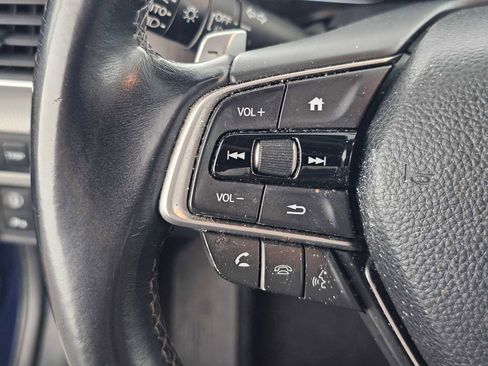 Used 2018 Honda Accord Touring image 27