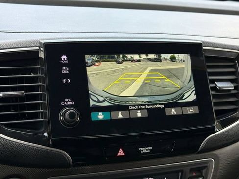 Used 2023 Honda Passport TrailSport image 24