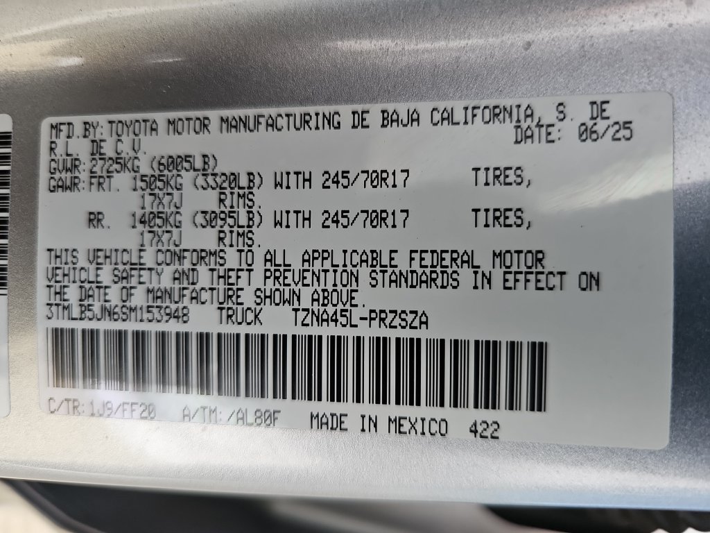 Certified 2025 Toyota Tacoma SR5 AWD/4WD image 23