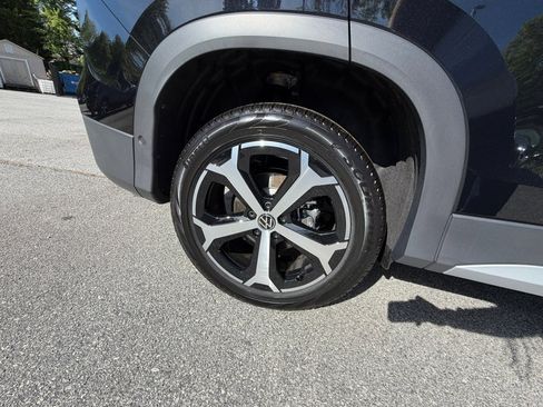 New 2026 Volkswagen Tiguan SE AWD/4WD image 23