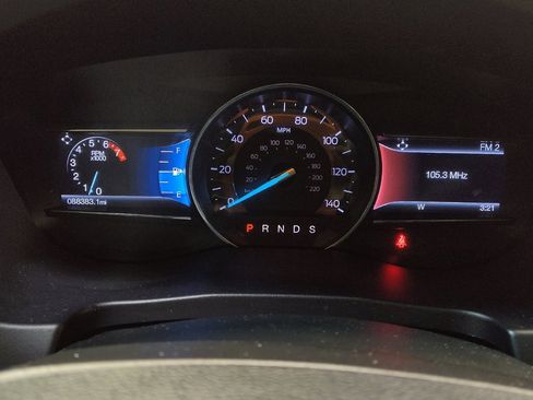 Used 2017 Ford Explorer XLT w/ Equipment Group 202A image 23