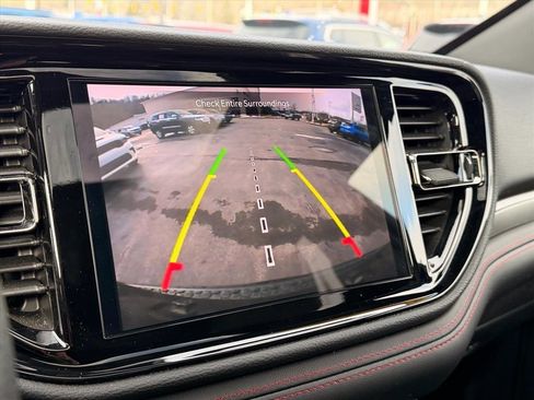 Used 2025 Dodge Durango GT image 26