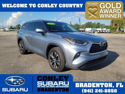 Used 2021 Toyota Highlander XLE