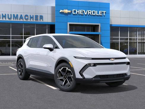 New 2026 Chevrolet Equinox EV LT image 7