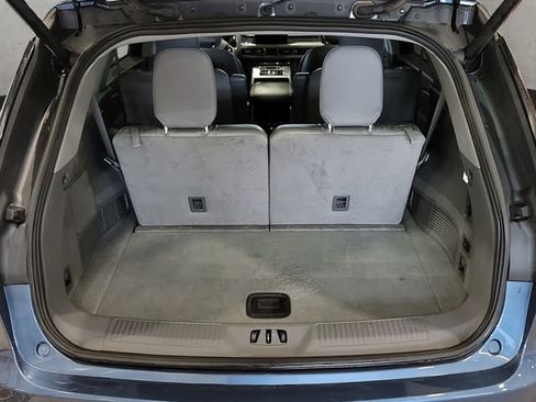 Used 2020 Lincoln Aviator Reserve w/ Equipment Group 201A image 7