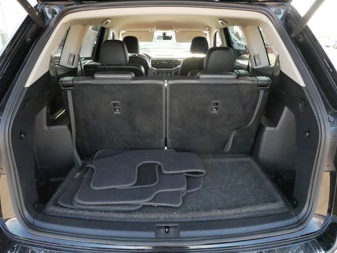 Certified 2023 Volkswagen Atlas SE AWD/4WD image 18