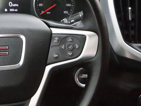 Used 2024 GMC Terrain SLT image 45