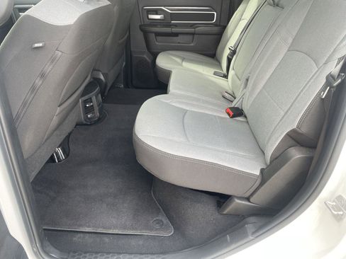 Used 2024 RAM 3500 Big Horn image 21