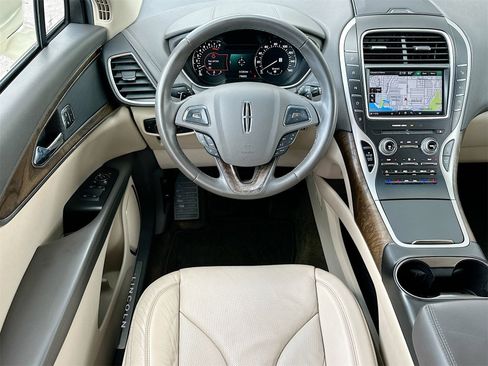 Used 2016 Lincoln MKX Reserve w/ Technology Package image 23