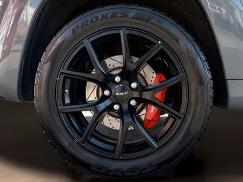 Used 2020 Jeep Grand Cherokee SRT AWD/4WD image 37
