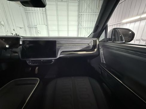 Used 2022 Rivian R1T Adventure image 43