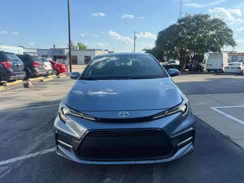 Used 2020 Toyota Corolla SE image 2