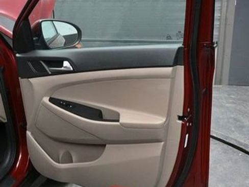 Used 2019 Hyundai Tucson Value AWD/4WD image 22