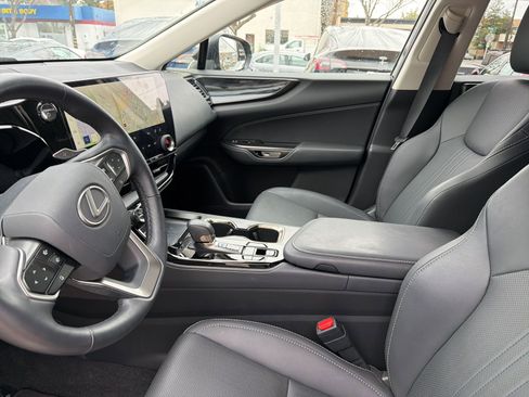 Used 2025 Lexus NX 350h AWD w/ Cold Area Package image 9