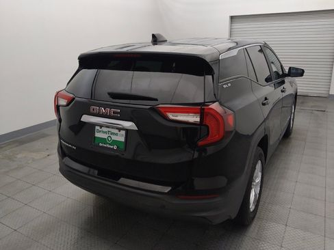 Used 2022 GMC Terrain SLE w/ LPO, Floor Liner Package FWD image 7