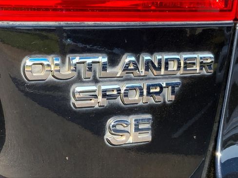 Used 2019 Mitsubishi Outlander Sport SE AWD/4WD image 9