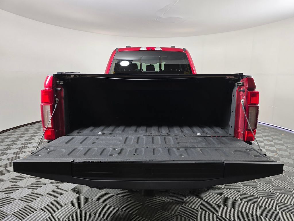 Used 2022 Ford F350 Limited AWD/4WD image 16
