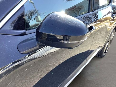 Used 2026 Nissan Kicks SR w/ SR Premium Package image 11