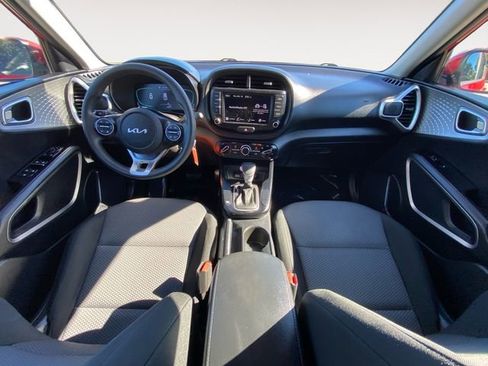Used 2023 Kia Soul LX w/ Option Group 015 image 10
