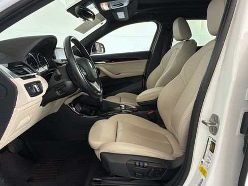 Used 2018 BMW X2 sDrive28i w/ Convenience Package FWD image 5