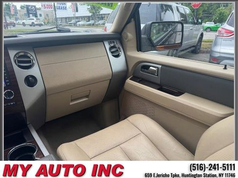 Used 2013 Ford Expedition EL XLT AWD/4WD image 12