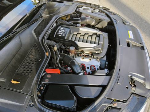 Used 2011 Audi A8 L 4.2 image 37