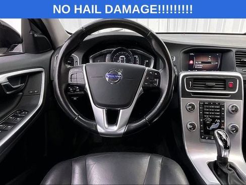 Used 2018 Volvo V60 T5 Cross Country w/ Convenience Package AWD/4WD image 5