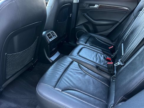 Used 2016 Audi Q5 2.0T Premium Plus w/ Technology Package AWD/4WD image 12