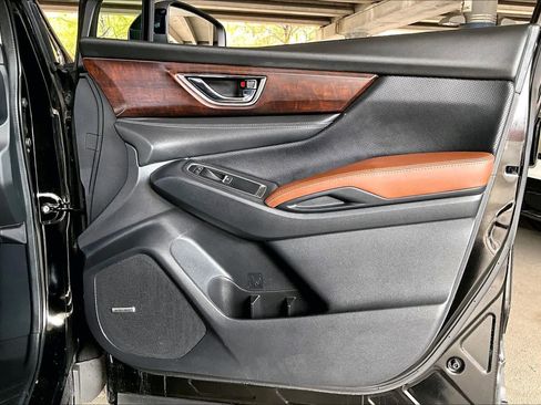 Used 2023 Subaru Ascent Touring image 22