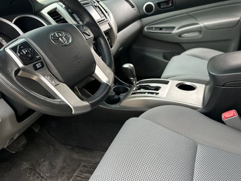 Used 2015 Toyota Tacoma PreRunner RWD image 14