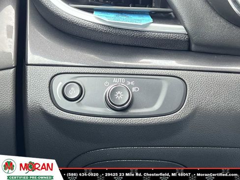 Used 2022 Buick Encore Preferred w/ Safety Package image 25