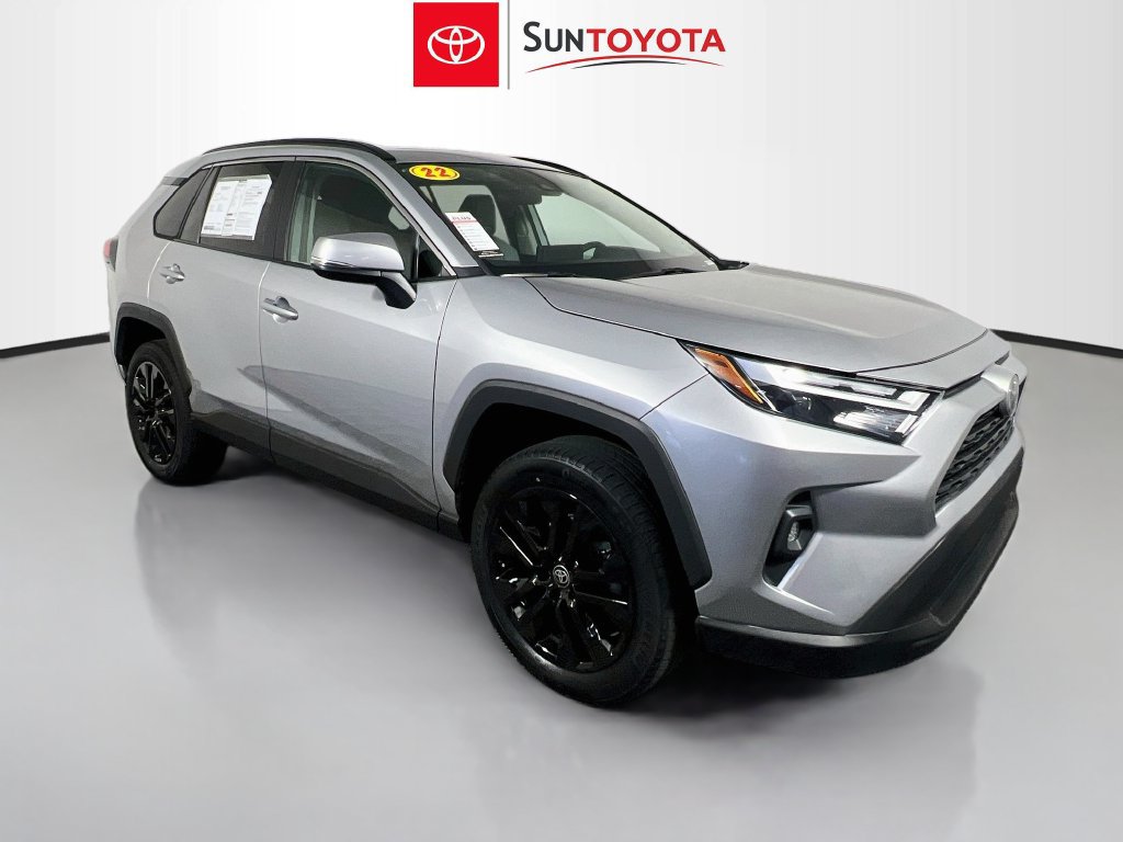 Used 2022 Toyota RAV4 XLE Premium FWD image 1