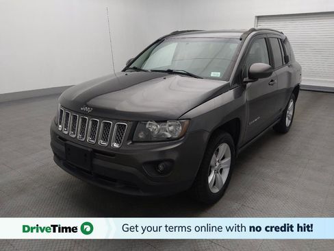 Used 2016 Jeep Compass Latitude image 1