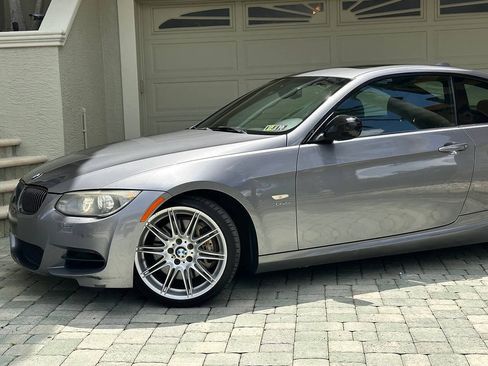 Used 2011 BMW 335is Coupe RWD image 2