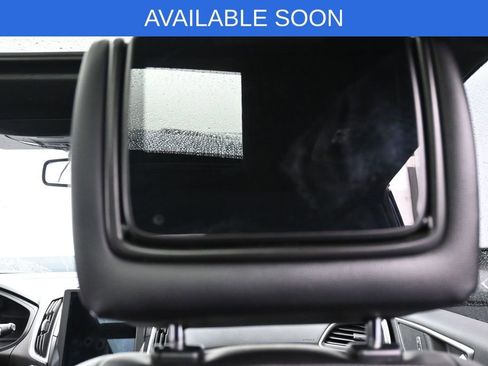 Used 2022 Ford Edge ST-Line AWD/4WD image 38