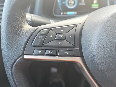 Certified 2023 Nissan Leaf S image 10