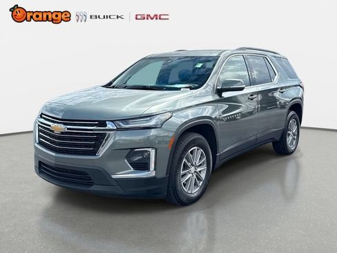 Used 2022 Chevrolet Traverse LT FWD image 7