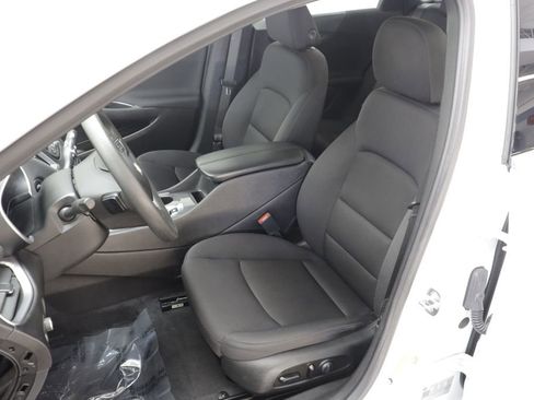 Used 2023 Chevrolet Malibu LT FWD image 13
