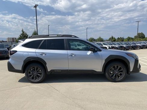 New 2025 Subaru Outback Onyx Edition image 6